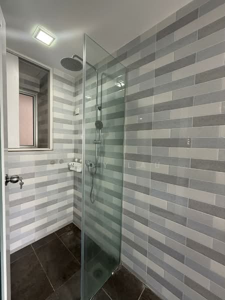 Servis Apartment untuk Dijual di The Domain (Domain 1) @ NeoCyber - Andy Lau - Bathroom - PropertyGuru.com.my