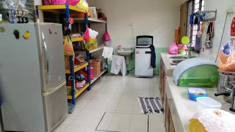 Rumah Teres 2 Tingkat untuk Dijual di Taman Len Seng (Cheras) - Teck Meng Lok - Kitchen - PropertyGuru.com.my