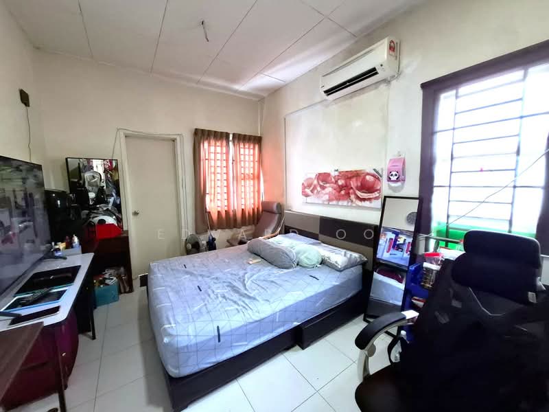 2-storey Terraced House for Sale in Nusa Bayu (Iskandar Puteri (Nusajaya)) - Edward Oo - Bedroom - PropertyGuru.com.my
