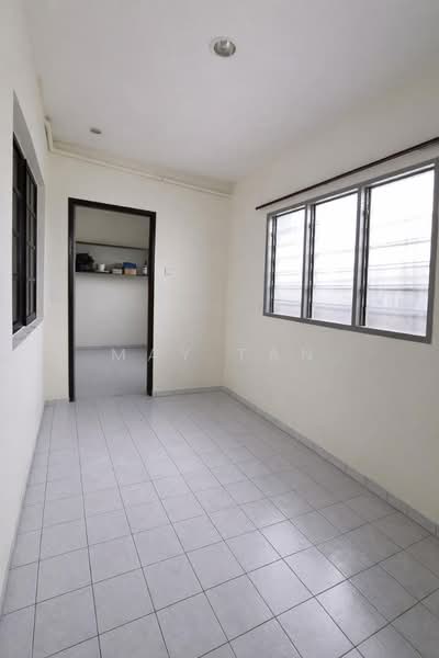 Rumah Berkembar untuk Dijual di Taman Sri Kluang (Kluang) - May Tan - Interior - PropertyGuru.com.my