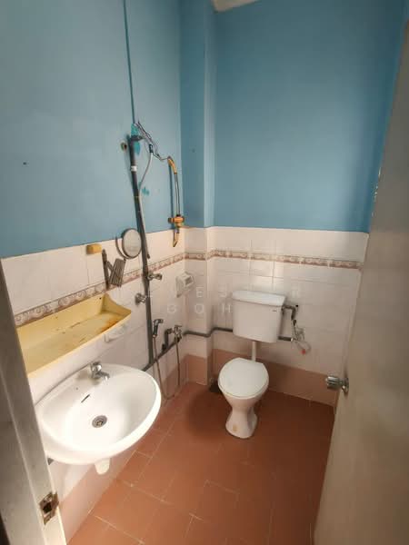 Rumah Teres 2 Tingkat untuk Dijual di Taman Kajang Prima (Kajang) - Sylvester Goh - Bathroom - PropertyGuru.com.my