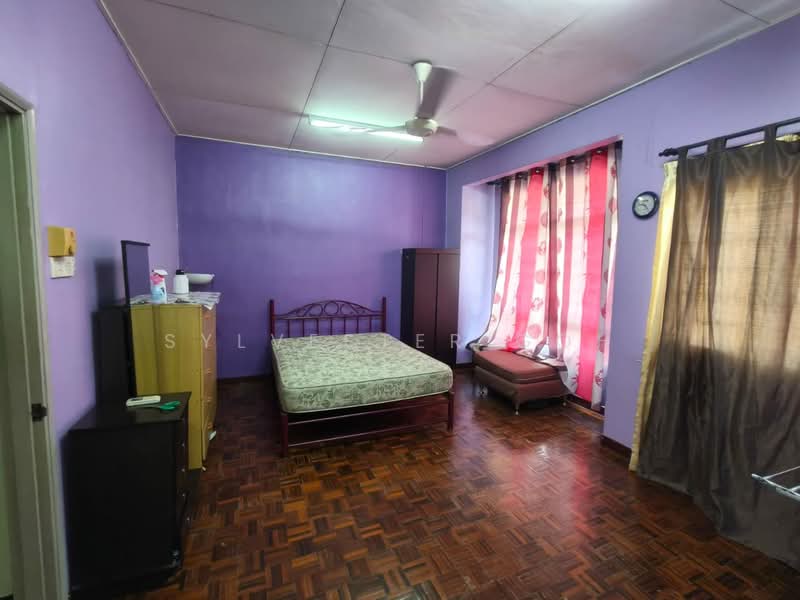 Rumah Teres 2 Tingkat untuk Dijual di Taman Kajang Prima (Kajang) - Sylvester Goh - Bedroom - PropertyGuru.com.my