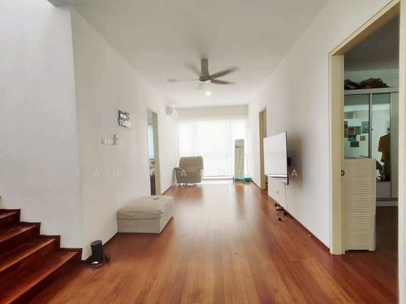 Bungalow for Sale in Lakefront Villa (Cyberjaya) - Fauzi Abdullah - Living Room - PropertyGuru.com.my