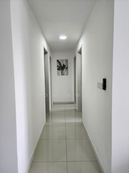 Servis Apartment untuk Disewa di Sensory Residence @ Southville City - Leon Kwan - Corridor - PropertyGuru.com.my