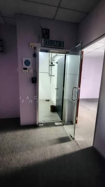 Kedai / Pejabat untuk Disewa di Setia Alam (Selangor) - Jack Khor Phor Jiing - Interior - PropertyGuru.com.my