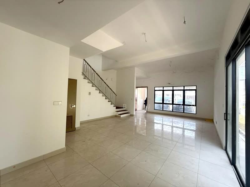 Terraced House for Sale in Cyberjaya (Selangor) - Fauzi Abdullah - Living Room - PropertyGuru.com.my