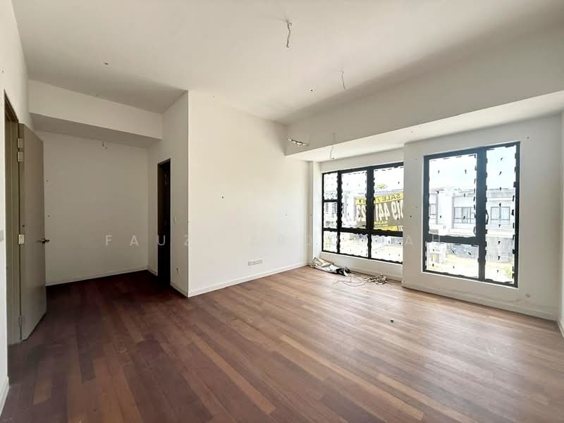 Terraced House for Sale in Cyberjaya (Selangor) - Fauzi Abdullah - Living Room - PropertyGuru.com.my