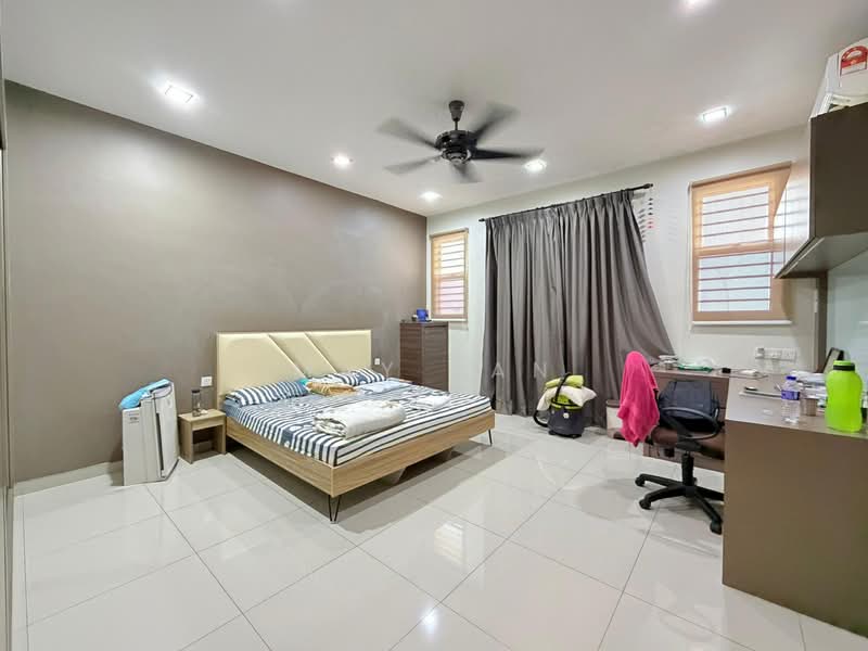 Rumah Berkembar untuk Dijual di Taman Sri Kluang (Kluang) - May Tan - Bedroom - PropertyGuru.com.my