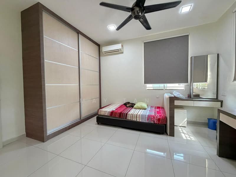 Rumah Berkembar untuk Dijual di Taman Sri Kluang (Kluang) - May Tan - Bedroom - PropertyGuru.com.my