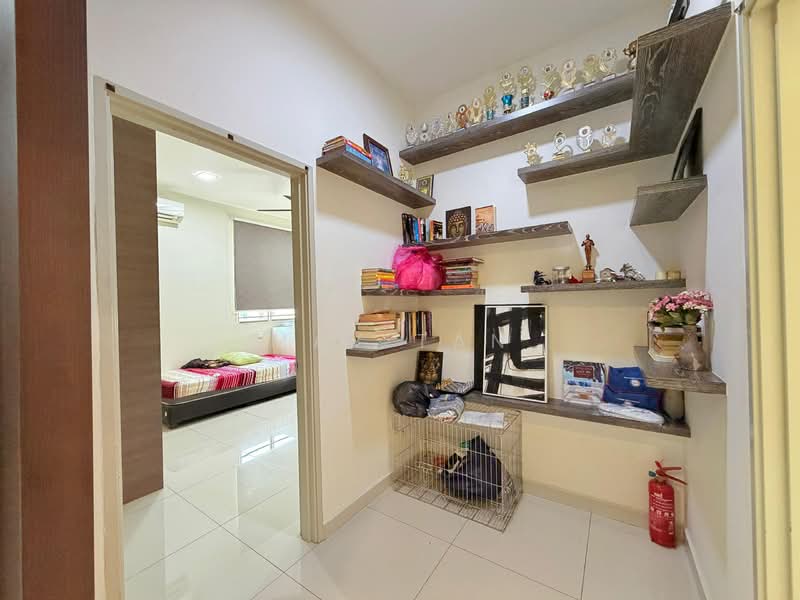 Rumah Berkembar untuk Dijual di Taman Sri Kluang (Kluang) - May Tan - Bedroom - PropertyGuru.com.my