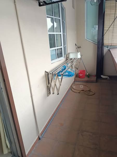 Townhouse for Rent in Taman Megah Kepong (Kepong) - Jay Yong - Balcony - PropertyGuru.com.my