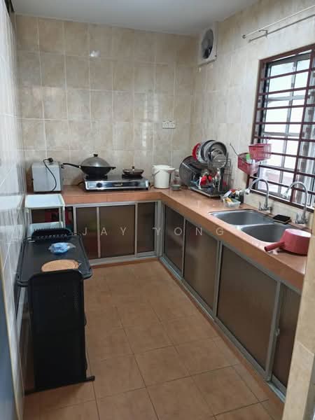Townhouse for Rent in Taman Megah Kepong (Kepong) - Jay Yong - Kitchen - PropertyGuru.com.my