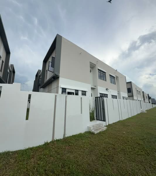 Semi-Detached House for Rent in Taman Sutera Utama (Skudai) - David Ong - Exterior - PropertyGuru.com.my