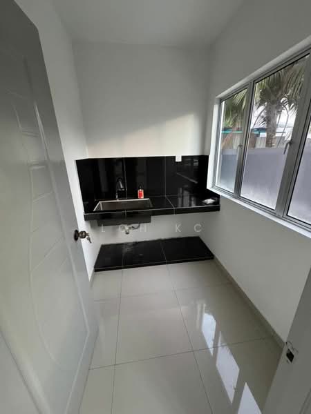 Shop for Rent in Selayang (Selangor) - Loh KC - Kitchen - PropertyGuru.com.my