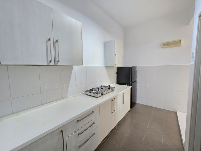 Servis Apartment untuk Disewa di Jentayu Residensi @ Tampoi - Cecelia Choo - Kitchen - PropertyGuru.com.my
