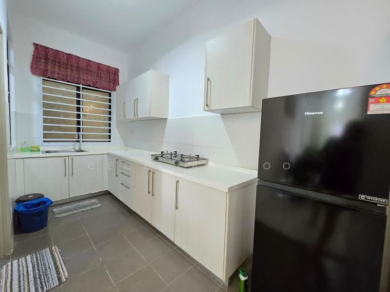 Servis Apartment untuk Disewa di Jentayu Residensi @ Tampoi - Cecelia Choo - Kitchen - PropertyGuru.com.my