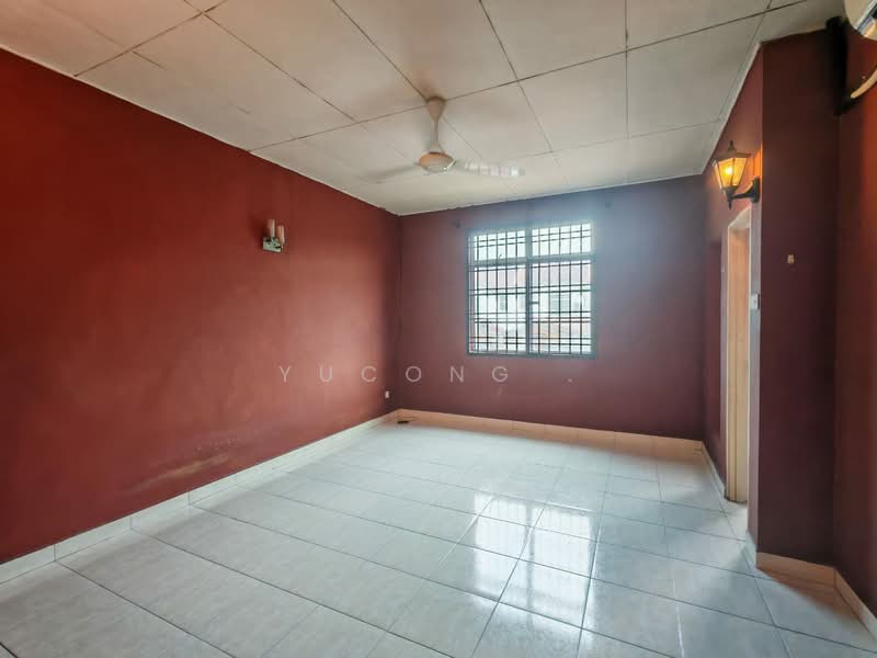 2-storey Terraced House for Sale in Taman Bestari Indah (Ulu Tiram) - Yucong . - Interior - PropertyGuru.com.my