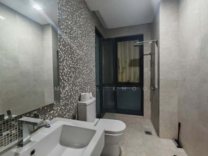 Servis Apartment untuk Dijual di The Elements - Mandy Khoo - Bathroom - PropertyGuru.com.my