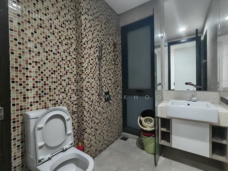 Servis Apartment untuk Dijual di The Elements - Mandy Khoo - Bathroom - PropertyGuru.com.my