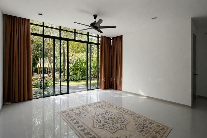 Bungalow for Sale in Perdana Lake View (Cyberjaya) - Fauzi Abdullah - Living Room - PropertyGuru.com.my