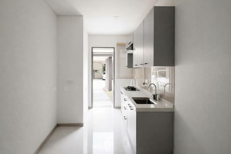 Bungalow for Sale in Perdana Lake View (Cyberjaya) - Fauzi Abdullah - Kitchen - PropertyGuru.com.my