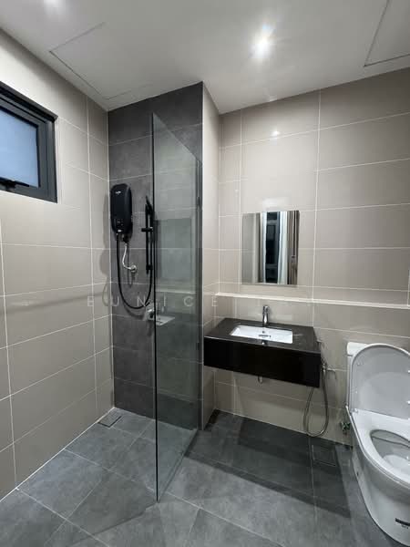Kondominium untuk Disewa di The Maple Residences - Eunice Tay - Bathroom - PropertyGuru.com.my