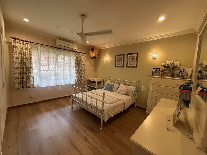 Bungalow for Sale in Ampang (Selangor) - Najib Ayoubi - Bedroom - PropertyGuru.com.my