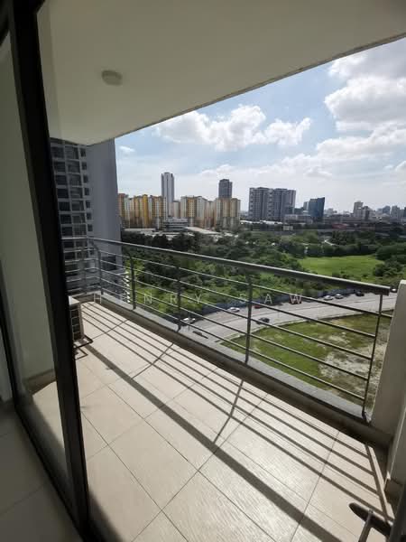 Servis Apartment untuk Disewa di DK Senza - Henry Saw - Balcony - PropertyGuru.com.my