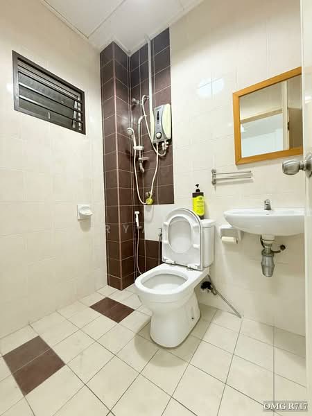 2-storey Terraced House for Rent in Setia Alam (Selangor) - Ryan . - Bathroom - PropertyGuru.com.my