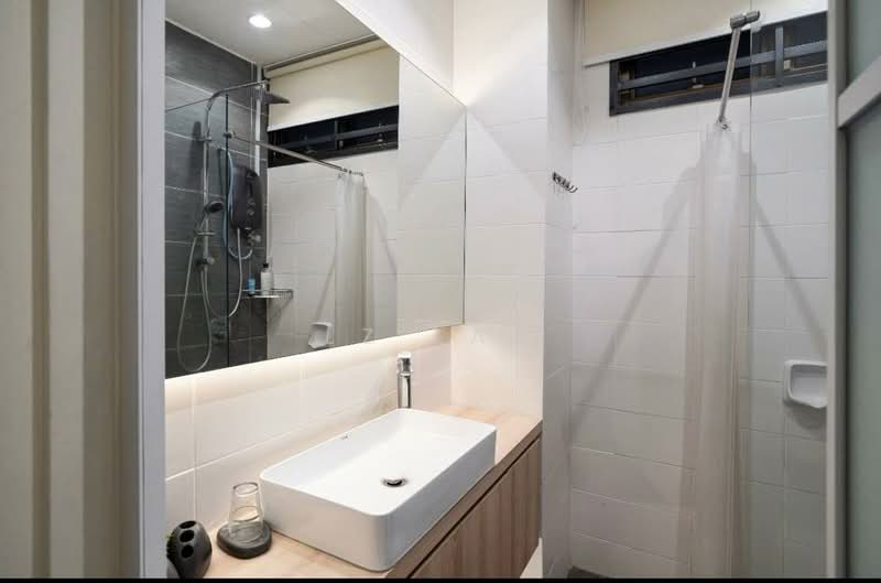 Servis Apartment untuk Disewa di Palazio - LZ Lau - Bathroom - PropertyGuru.com.my