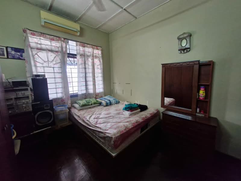 Rumah Teres 2 Tingkat untuk Dijual di Batu 9 (Cheras) - Esharani . - PropertyGuru.com.my