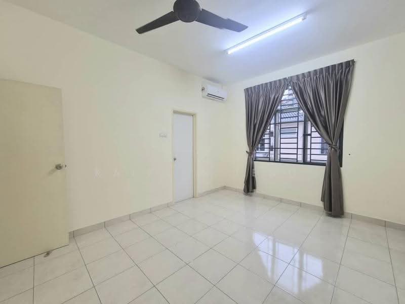 2-storey Terraced House for Rent in Rini Hills 2 (Skudai) - Kaitlyn Teng - Interior - PropertyGuru.com.my