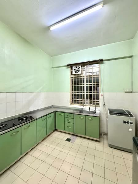 Apartment for Rent at Nusavilla - Vincent Tea - Kitchen - PropertyGuru.com.my