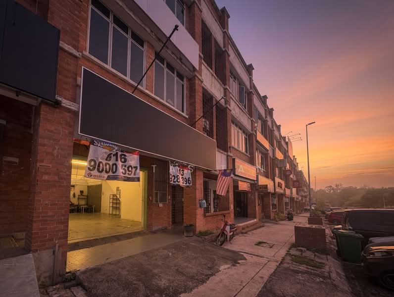 Shop for Rent in Alam Budiman (Shah Alam) - Vitas Tan - Exterior - PropertyGuru.com.my