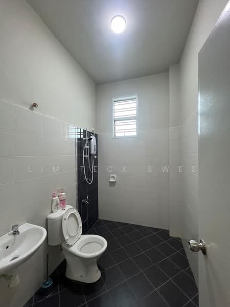 2-storey Terraced House for Rent in Bertam Malim (Bertam) - Lim Teck Swee - Bathroom - PropertyGuru.com.my