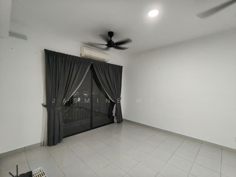 Servis Apartment untuk Disewa di The Netizen - Jasmine Wong - Living Room - PropertyGuru.com.my