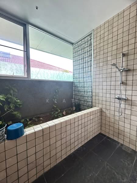 Bungalow for Sale in Taman Hillview (Ipoh) - KEAT . - PropertyGuru.com.my