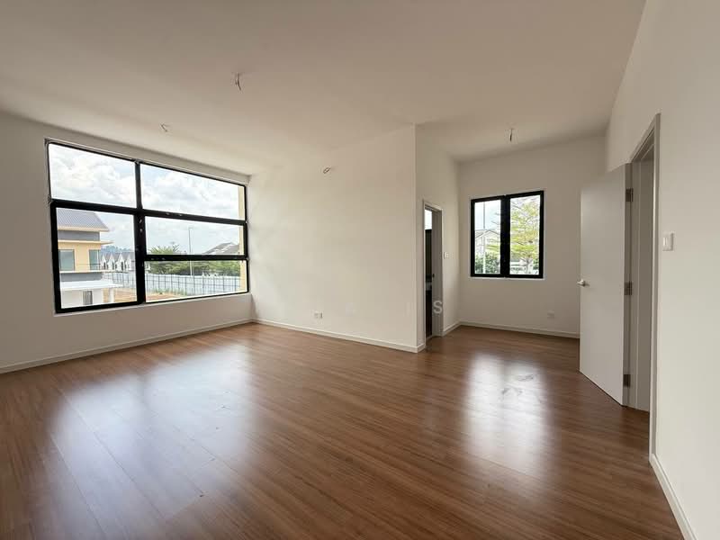 2-storey Terraced House for Sale in Taman Cahaya Alam (Shah Alam) - Izza Is - Living Room - PropertyGuru.com.my