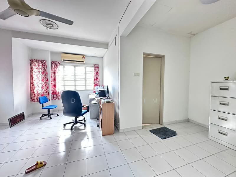 2-storey Terraced House for Sale in Rawang (Selangor) - David Lim - Study - PropertyGuru.com.my
