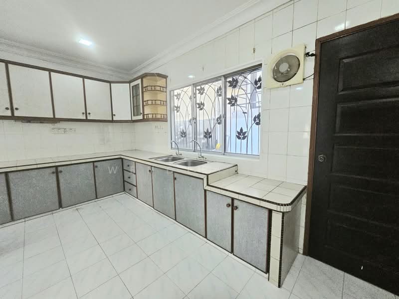 2-storey Terraced House for Sale in BANDAR PUCHONG JAYA (Puchong) - Wendy Chin - Kitchen - PropertyGuru.com.my