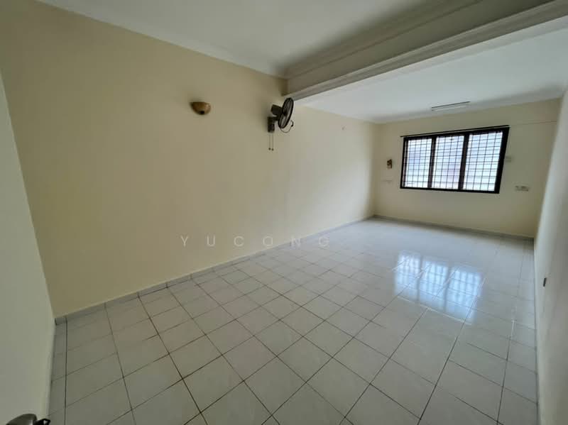 Rumah Teres 1 Tingkat untuk Dijual di Bandar Baru Permas Jaya (Permas Jaya) - Yucong . - Living Room - PropertyGuru.com.my