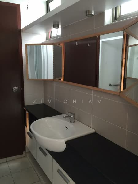 Apartment for Rent at Molek Pine 2 - Ziv Chiam - Bathroom - PropertyGuru.com.my