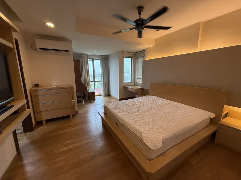 Apartment for Rent at Molek Pine 2 - Ziv Chiam - Bedroom - PropertyGuru.com.my