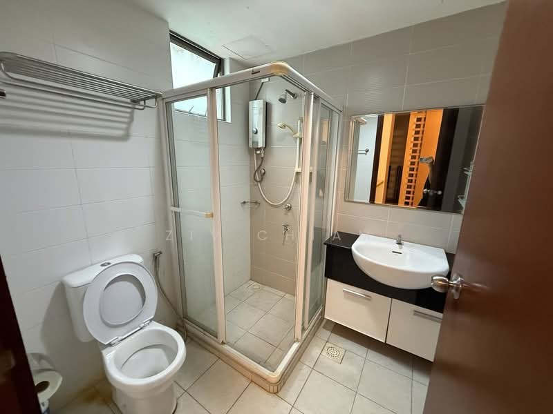 Apartment for Rent at Molek Pine 2 - Ziv Chiam - Bathroom - PropertyGuru.com.my