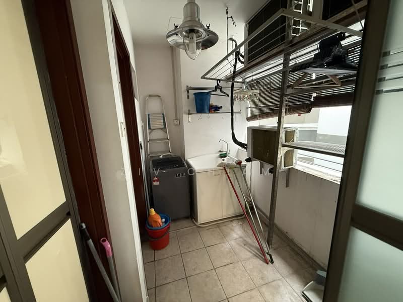 Apartment for Rent at Molek Pine 2 - Ziv Chiam - Balcony - PropertyGuru.com.my