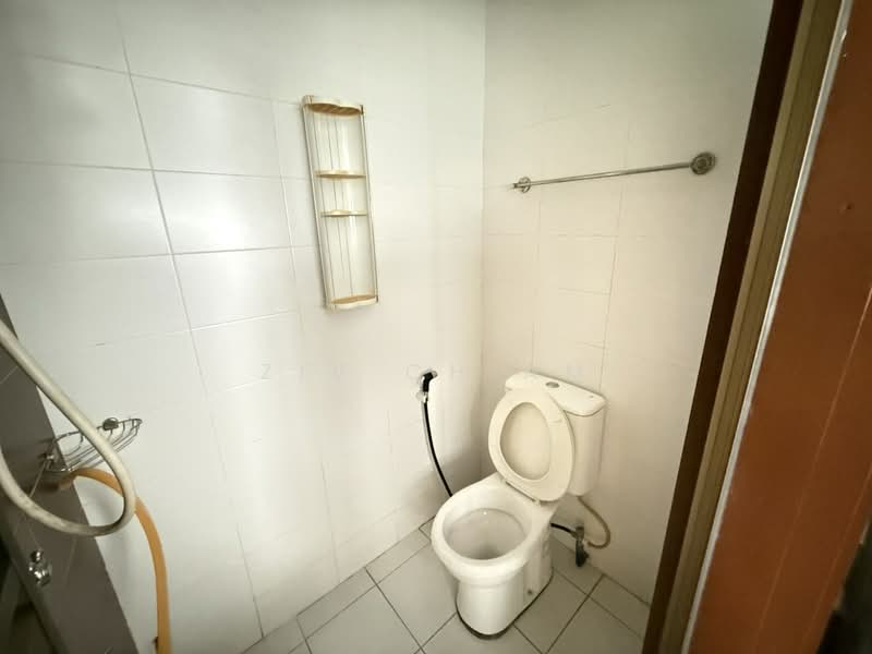 Apartment for Rent at Molek Pine 2 - Ziv Chiam - Bathroom - PropertyGuru.com.my