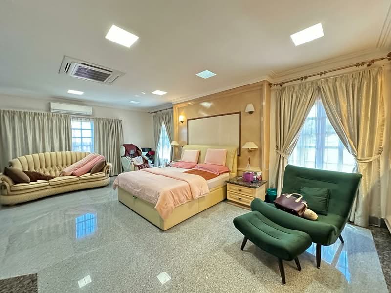 Rumah Banglo untuk Dijual di Country Heights (Kajang) - Janice Lau - Bedroom - PropertyGuru.com.my