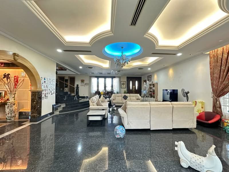 Rumah Banglo untuk Dijual di Country Heights (Kajang) - Janice Lau - Living Room - PropertyGuru.com.my