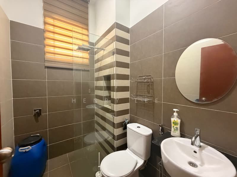 2-storey Terraced House for Sale in Masai (Johor) - Henry Lee - Bathroom - PropertyGuru.com.my