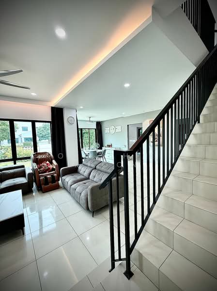 Rumah Teres 2 Tingkat untuk Dijual di Bandar Cassia (Batu Kawan) - Ooi Chee Khoon - Bottom of Stairs - PropertyGuru.com.my